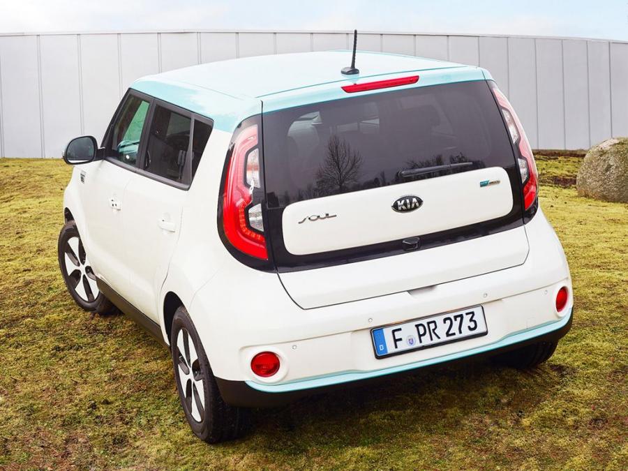  Kia Soul EV 2014 года  (EU) (фото 9 из 11)